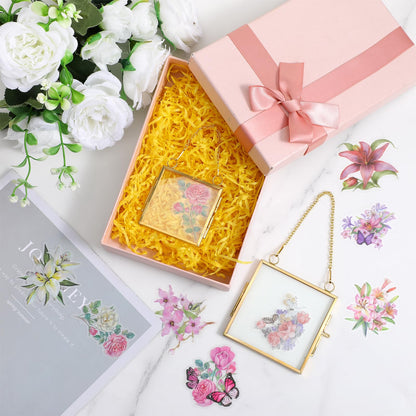6 Pcs Mini Double Glass Pressed Flower Photo Frame Craft with Chain, 2.36" and 3.14" Small Square Glass Flower Frame for Christmas Handicraft Home Decor Gallery Artwork