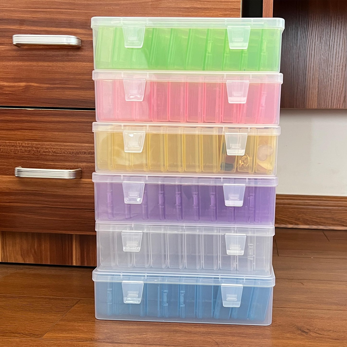 Forever bene Small Clear Plastic Bead Storage Containers-Pink Plastic Box-30Pcs Craft Storage Box with Hinged Lid, 1sheet Labels, Mini Boxs for Jewelry Making, Diamond Art, Crafts, Small Parts
