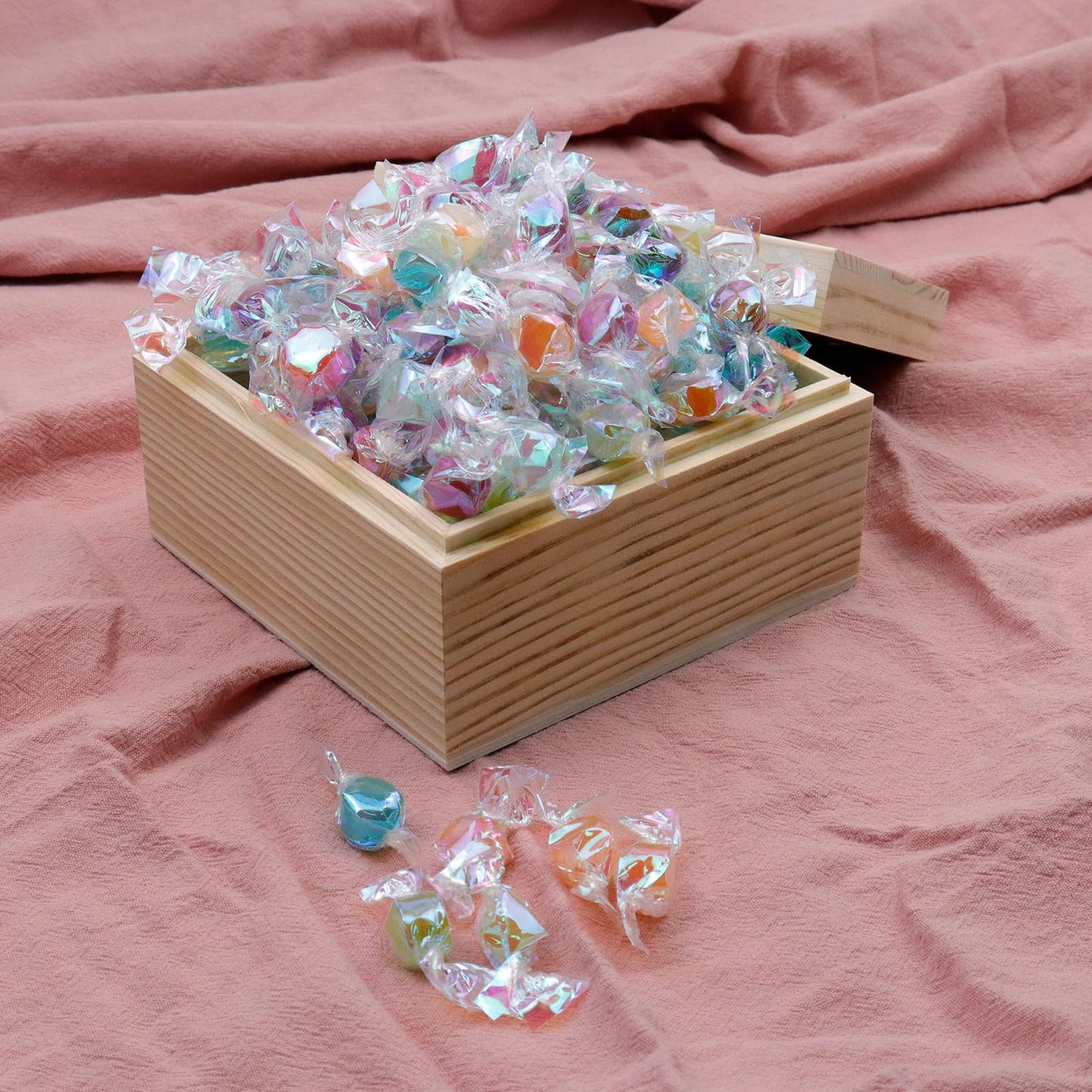 MY MIRONEY 2Pcs Wooden Unfinished Storage Box with Top Lid 4.72" x 4.72" Square Wooden Pine Box DIY Craft Stash Boxes Gift Box for Arts Hobbies and Home Storage