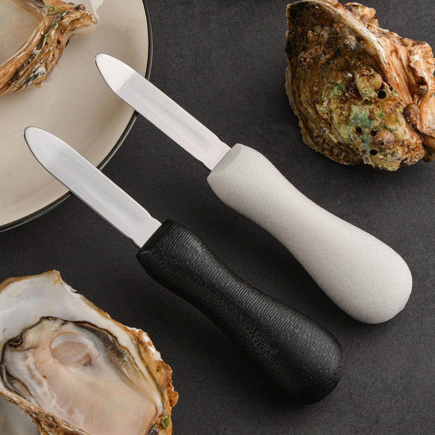 Oyster Shucking Knife, 2.75" New Haven Style Clam Knife with Non-Slip Poly Handle, Seafood Opener Tools (Black)