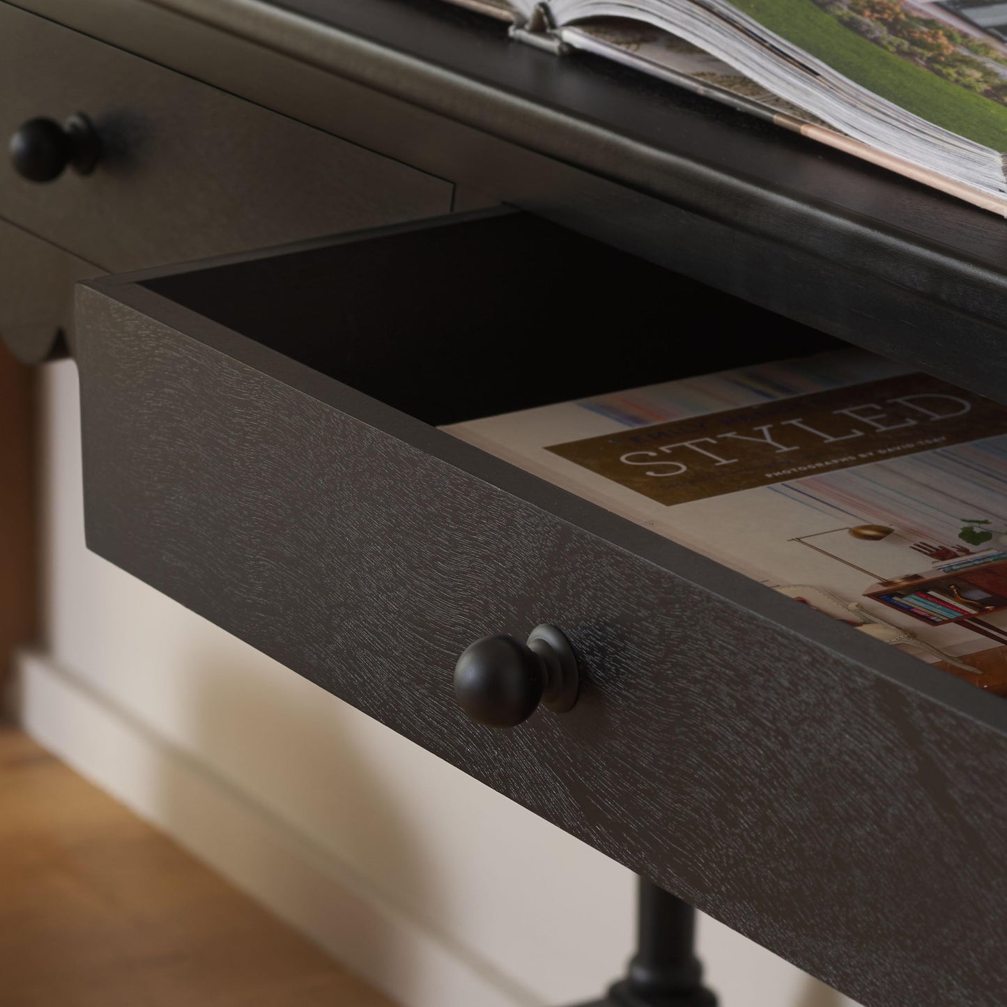SAFAVIEH Furniture - Haven 2-Drawer Writing Desk - Matte Black - Solid Wood - Classic Storage Design - Ideal for Home Office, Den, Living Room, 42.1" W x 18.9" D x 29.5" H (DSK5715B)