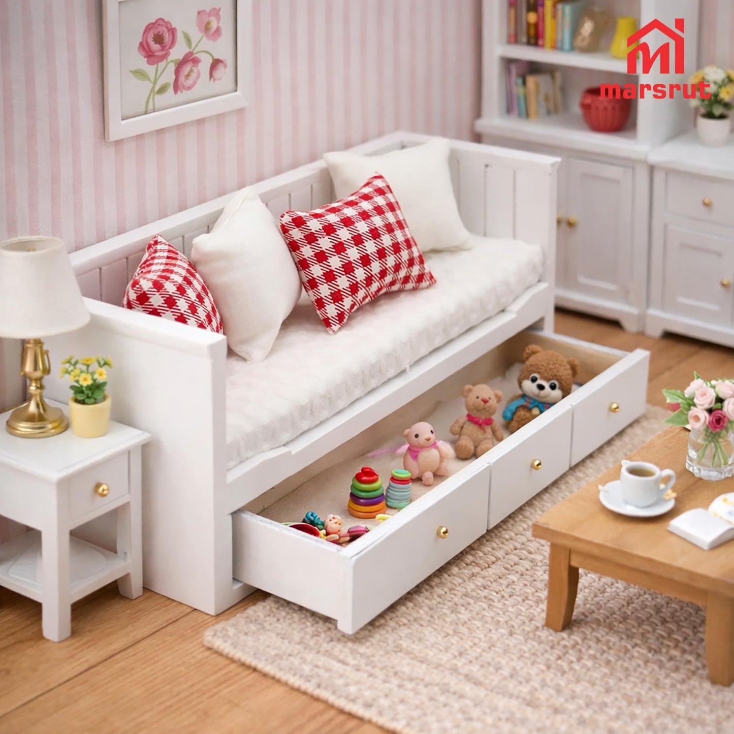 Miniature Dollhouse Daybed, 1/12 Scale Couch, Upholstered Wooden Fabric Sofa with Pillows, Mini Loveseat Sofa Furniture Set for 6 Inch Dolls, Modern Living Room Realistic Model DecorationAccessories