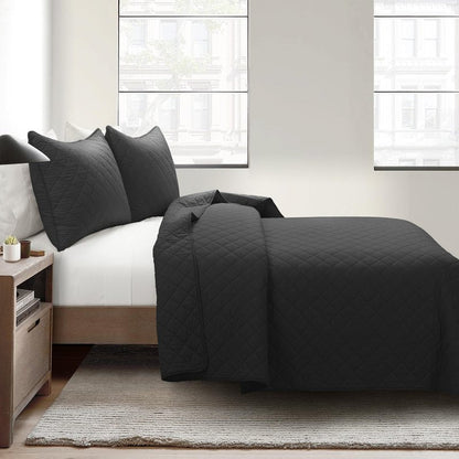 Lush Decor Ava Diamond Oversized Cotton Quilt Set, 3 Piece Set, Full/Queen, Black - Soft & Cozy Quilted Bedding Set - Queen Quilt - Black Bedspread - Traditional, Farmhouse & Minimalist Bedroom Decor