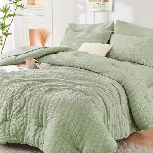 HYMOKEGE Queen Comforter Set - Light Green Seersucker 7-Piece Luxury Bedding Set for All Seasons