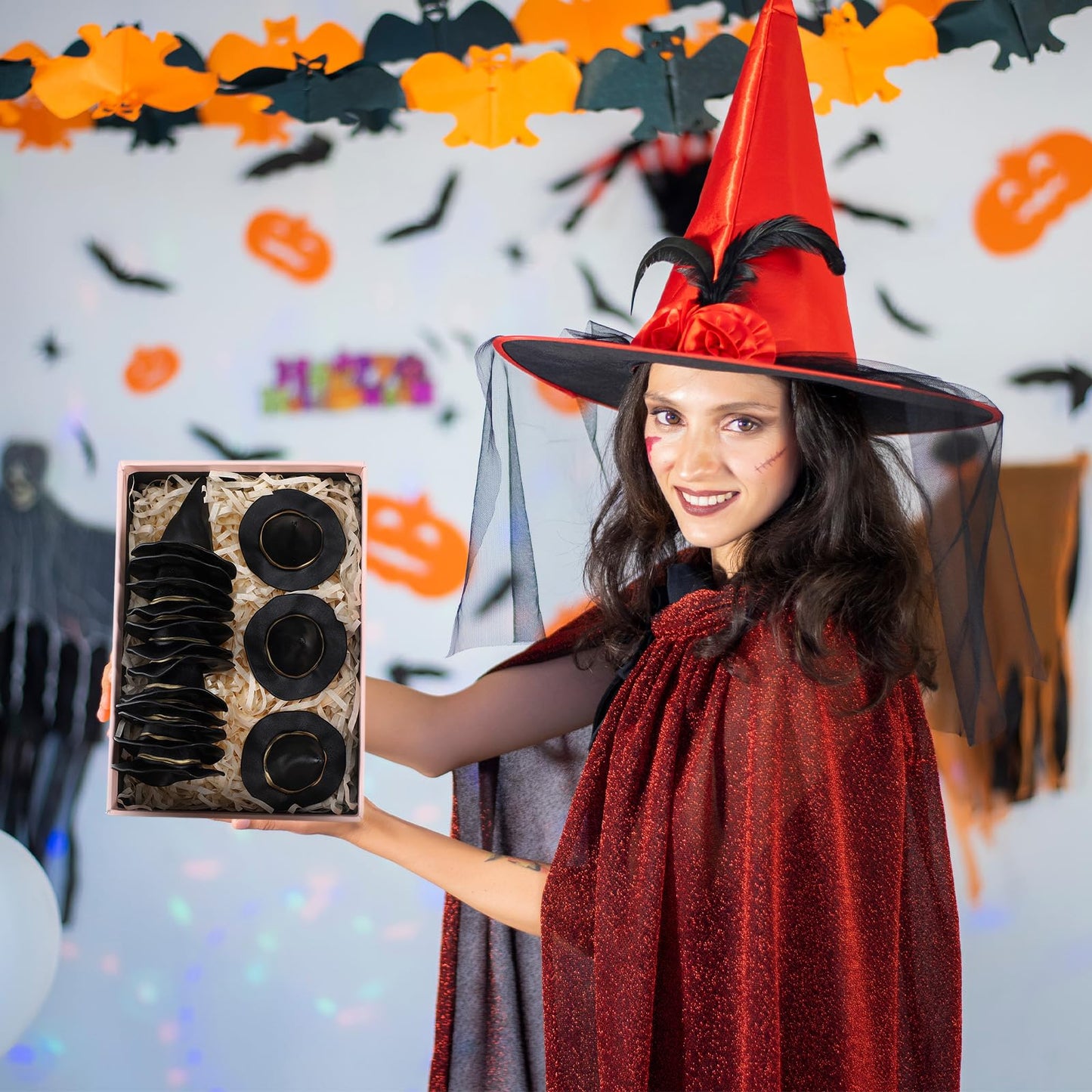 Seenelling 24 Pcs Mini Witch Hats for Crafts Small Halloween Plastic Tiny Witch Hats Bulk for Halloween DIY Wizard Party (Black,3 Inch)