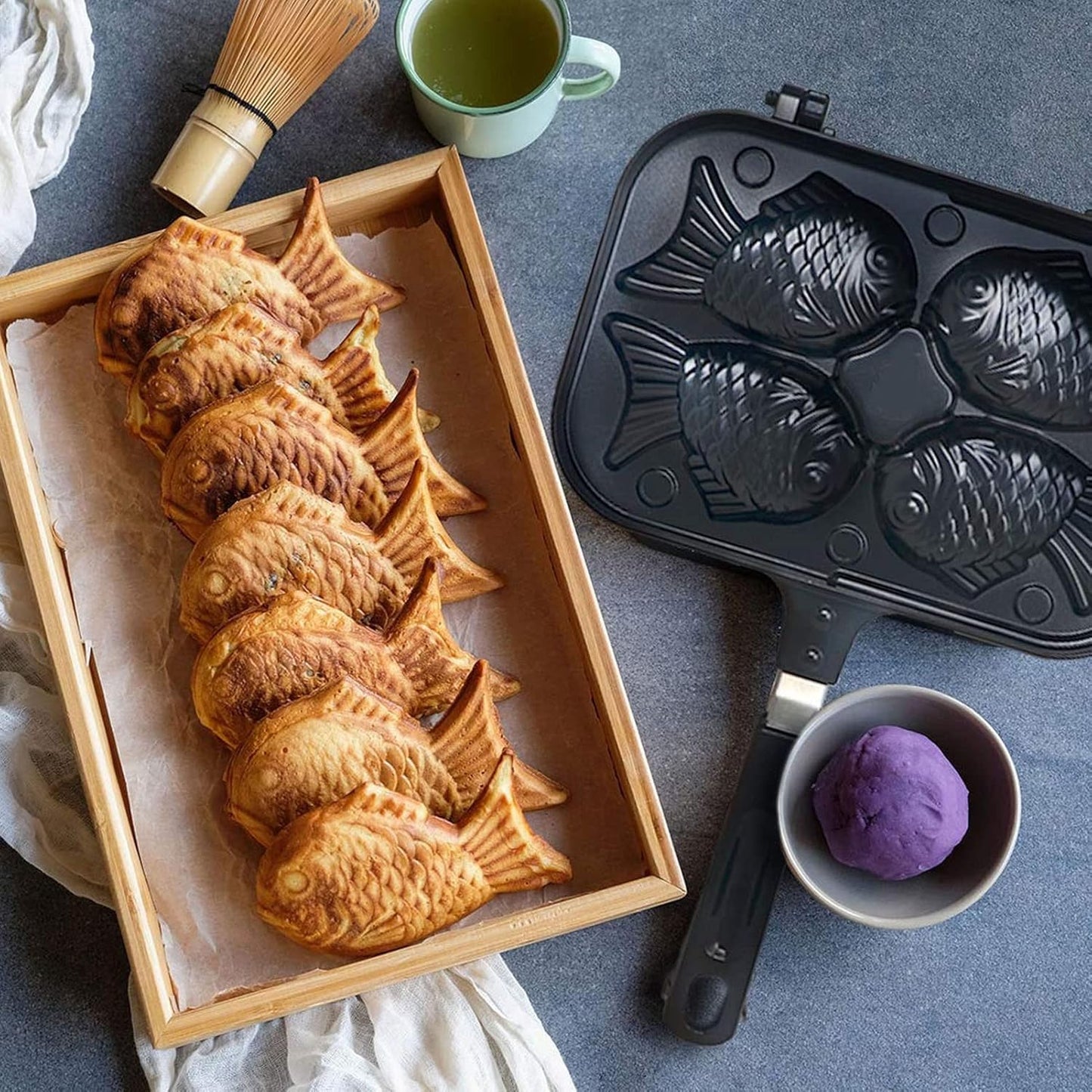 Taiyaki Pan, Fish Shape Waffle Maker, Non-Stick Double Pancake Maker for Home and Commercial Waffles Baking