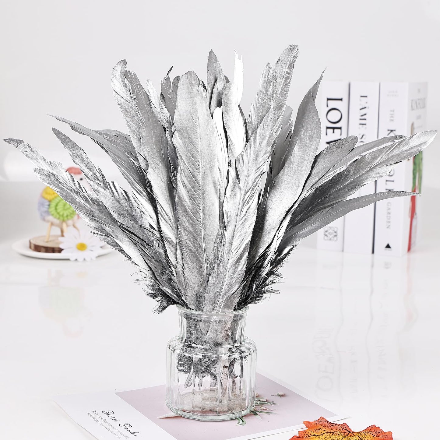 iHUFeather Natural Rooster Tail Feathers 50pcs 10-12inch Long Rooster Coque Tail Feathers Bulk for DIY Crafts Costume and Halloween Party Performances Decoration(Silver)