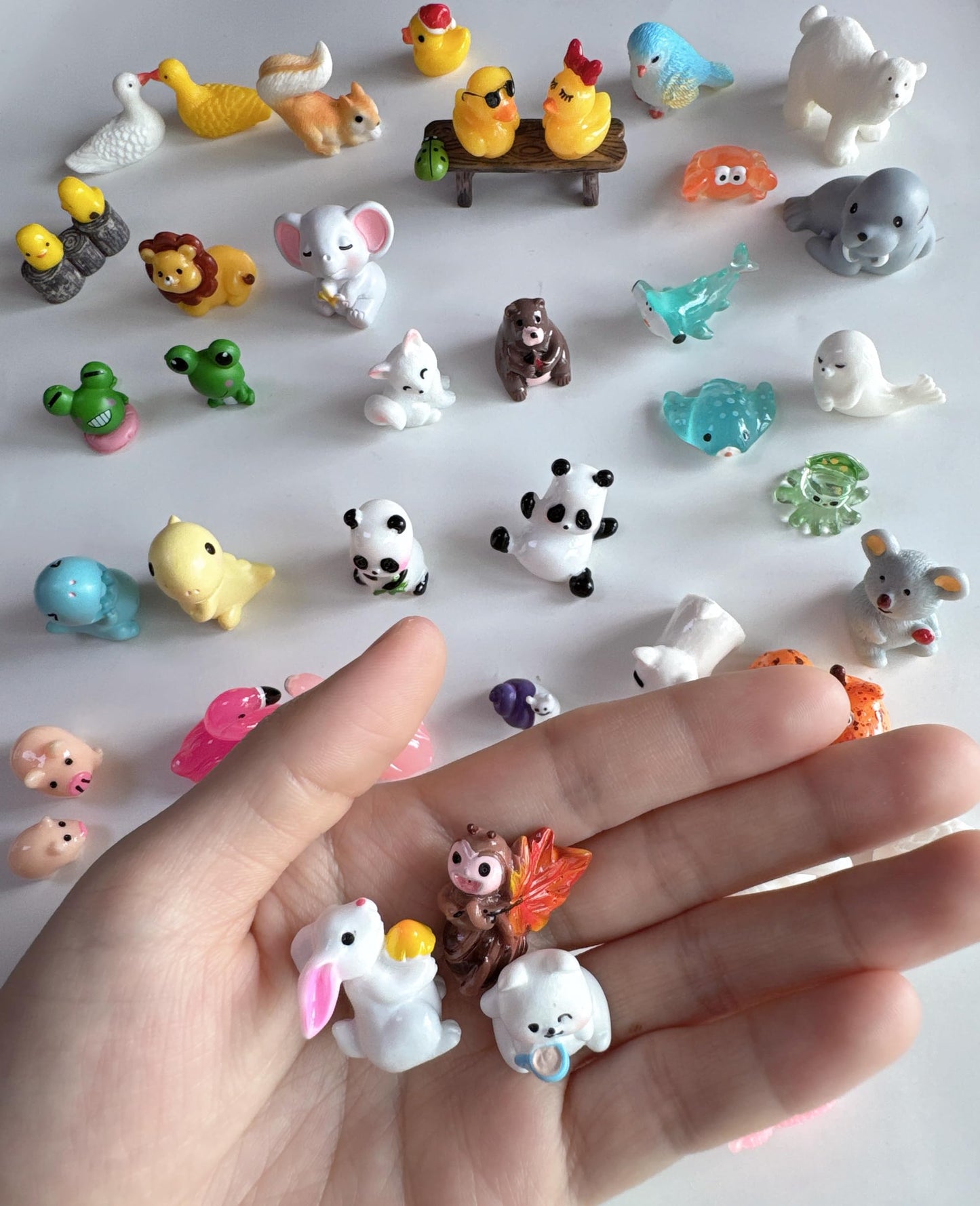 CasaTena Mini Resin Animals Figures Set 100 Pieces Mystery Blind Bag for Dollhouse Miniature Garden Decor - Slime Charm for Craft - Tiny Resin Animal