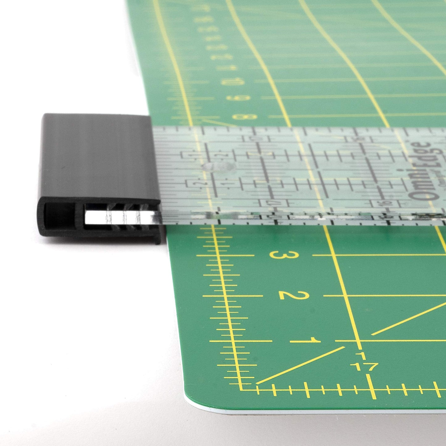 OmniEdge 5" x 24" Clear Acrylic Quilting Ruler with Removable Lip by Omnigrid