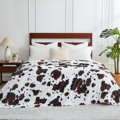 Cozy 60"*80" Bliss Cow Print Throw Blanket for Bed - Fuzzy Thick Soft Warm Fleece Blankets for Couch & Bed, for Women