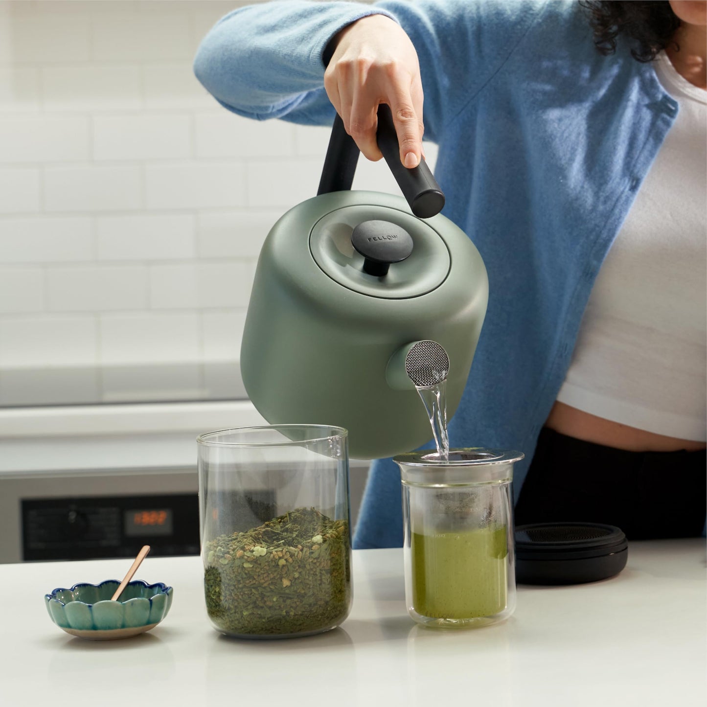 Fellow Clyde Electric Kettle - 1.5 Liter Capacity - Modern Twist On Stovetop Design, All-Purpose, Stainless Steel - Warm Water for Ramen, Oatmeal, Tea, Coffee & more - Large Capacity - Smoke Green