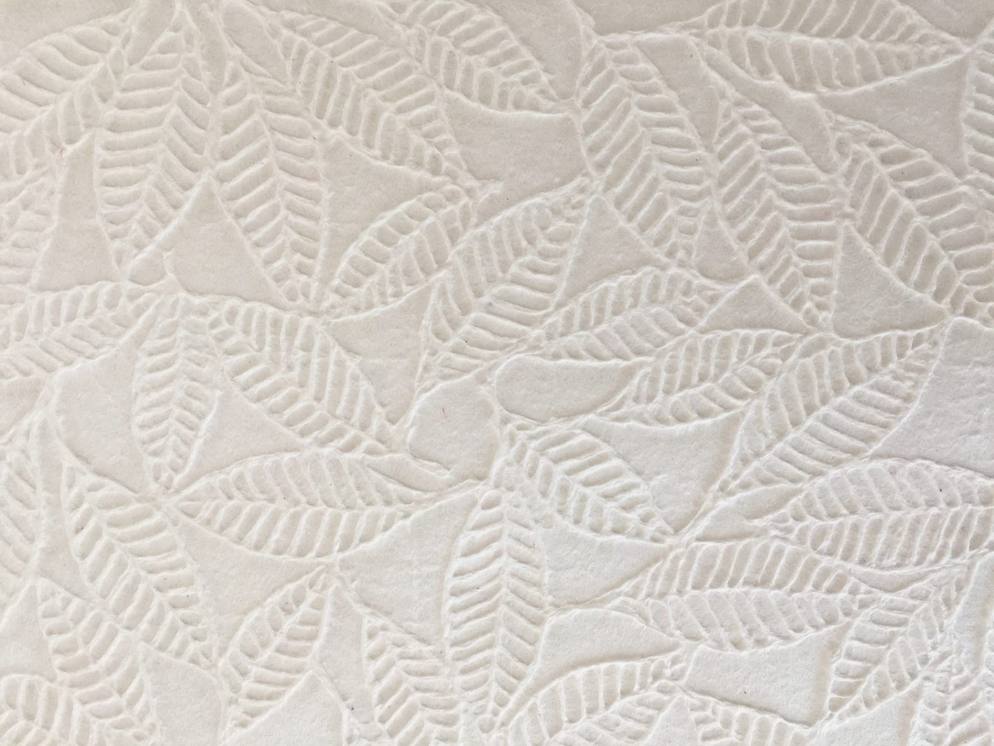 MULBERRY PAPER, EMBOSSED LEAVES, WHITE MULBERRY PAPER SHEET