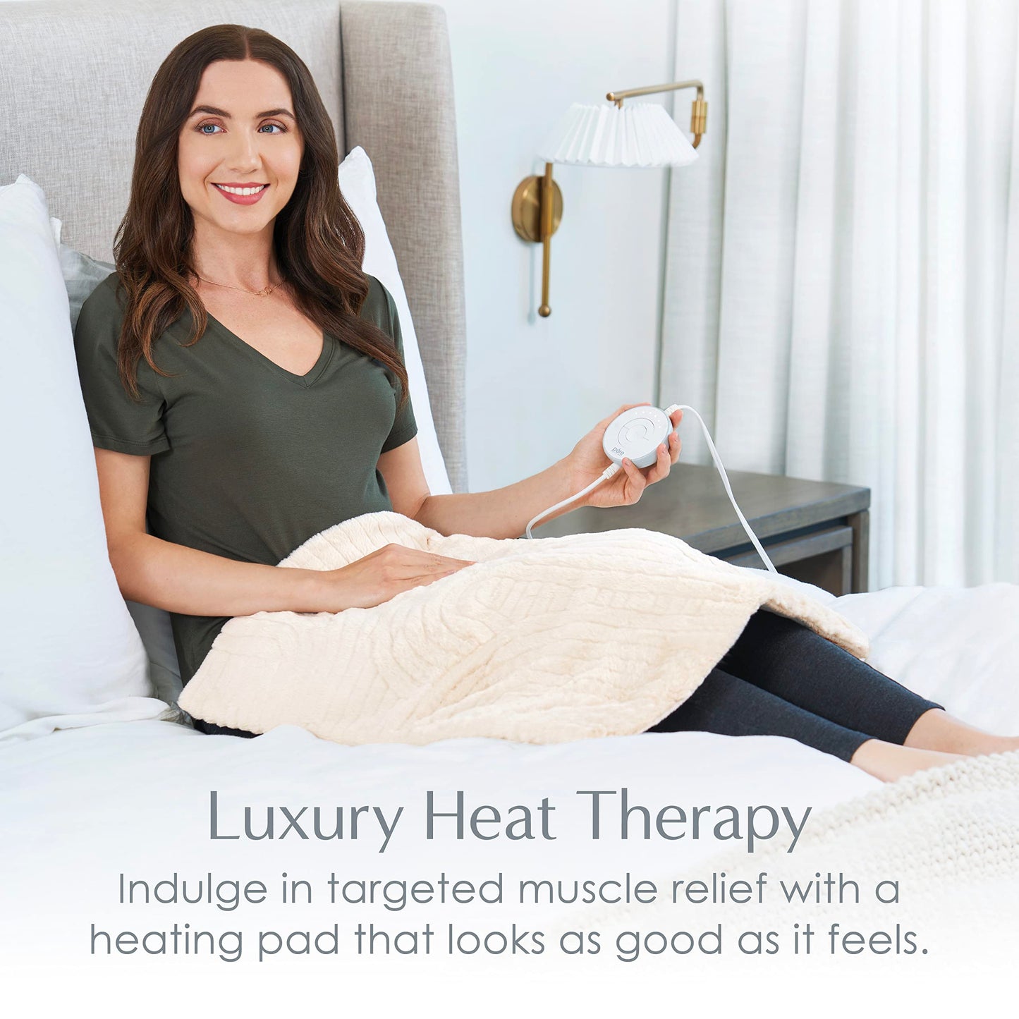 Pure Enrichment PureRadiance Luxury Heating Pad for Cramps, Back, Neck, & Shoulder Pain Relief, Patented Design, Soft Faux Fur & Micromink, 6 Heat Settings, Machine Washable, 12”x24”(Cloud)