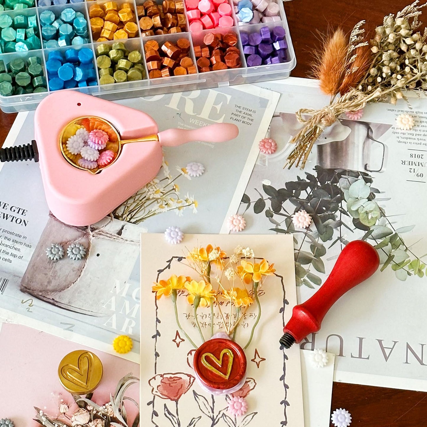 Electric Wax Seal Warmer Kit - Complete Set with Heart Stamp, 600 Wax Beads, 10 Envelopes & 2 Pens - Perfect for Wedding Invitations & DIY Letters (001Pink)