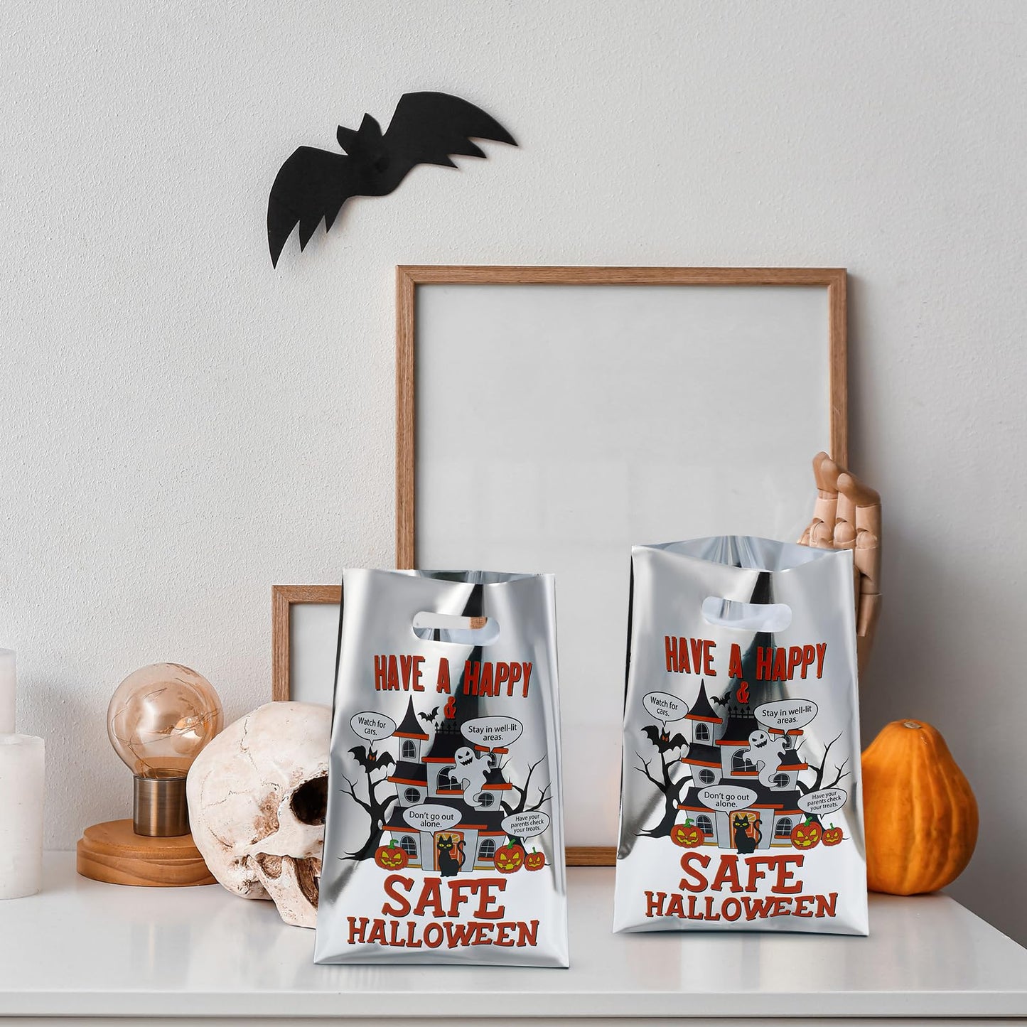 Hosuly 100 Pcs Halloween Reflective Goodie Bags Bulk Have a Safe&happy Halloween Plastic Gift Bags Safety Tips Treat with Handles for Trick or Treat Theme Party Favors