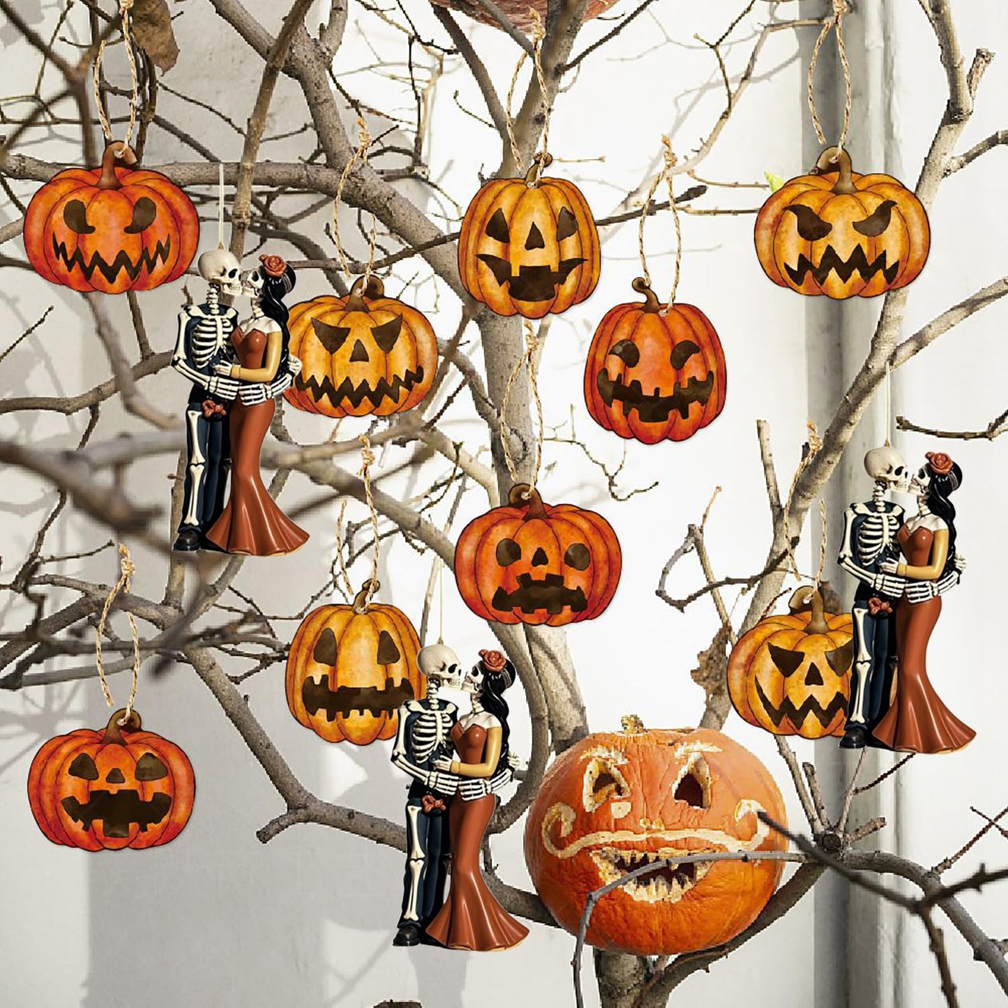 Foumiyfa 10Pcs Halloween Couple's Skull Hanging Ornaments,Car Rearview Mirror Decoration,Halloween Tree Decorations Acrylic Hanging Cutouts with Ropes for Trick or Treat Party Supplies