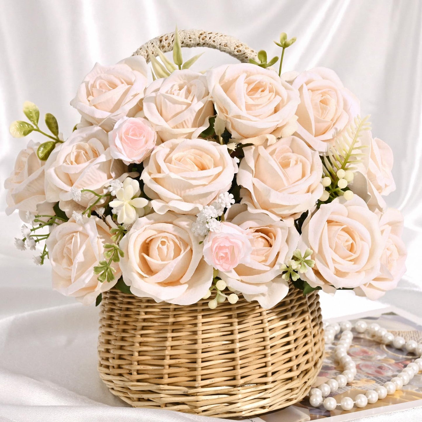 50 Pcs Champagne Roses Artificial Flowers, Real Touch Velvet Roses Bouquet Fake Flowers Bulk, Artificial Roses with Long Stems for Birthday Gift Women Mom DIY Bridal Wedding Centerpiece Decorations