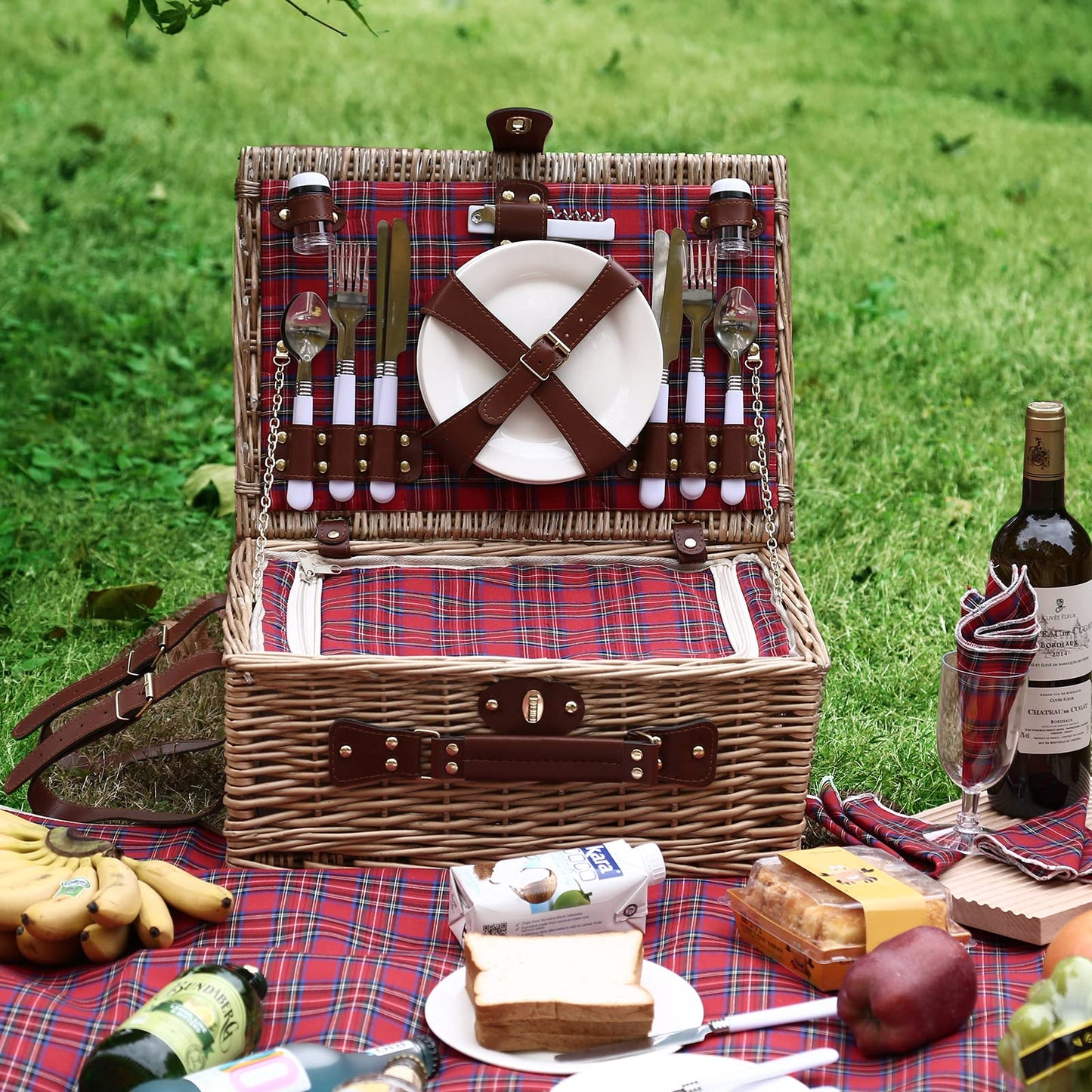 HYBDAMAI Wicker Picnic Basket for 4 with Waterproof Picnic Blanket and Insulated Cooler, Willow Hamper for Camping, Outdoors, Photoshoot, or a Birthday, Valentine’s Day, Wedding Gift