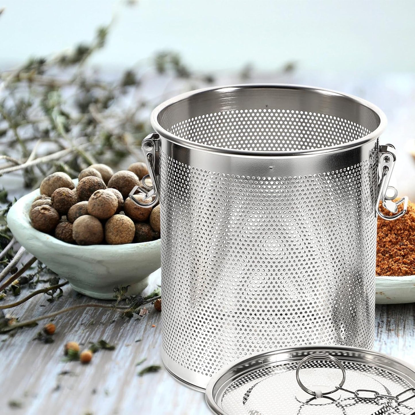 Hemoton Stainless Steel Tea Ball Infuser, Large Capacity Strainer with Extended Chain Hook for Brew Loose Leaf Tea