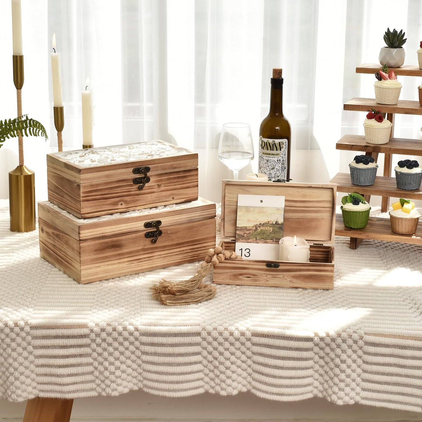 DECOR4SEASON Wooden Box Set of 3 - Rustic Farmhouse Decorative Boxes with Hinged Lid and Carved Design