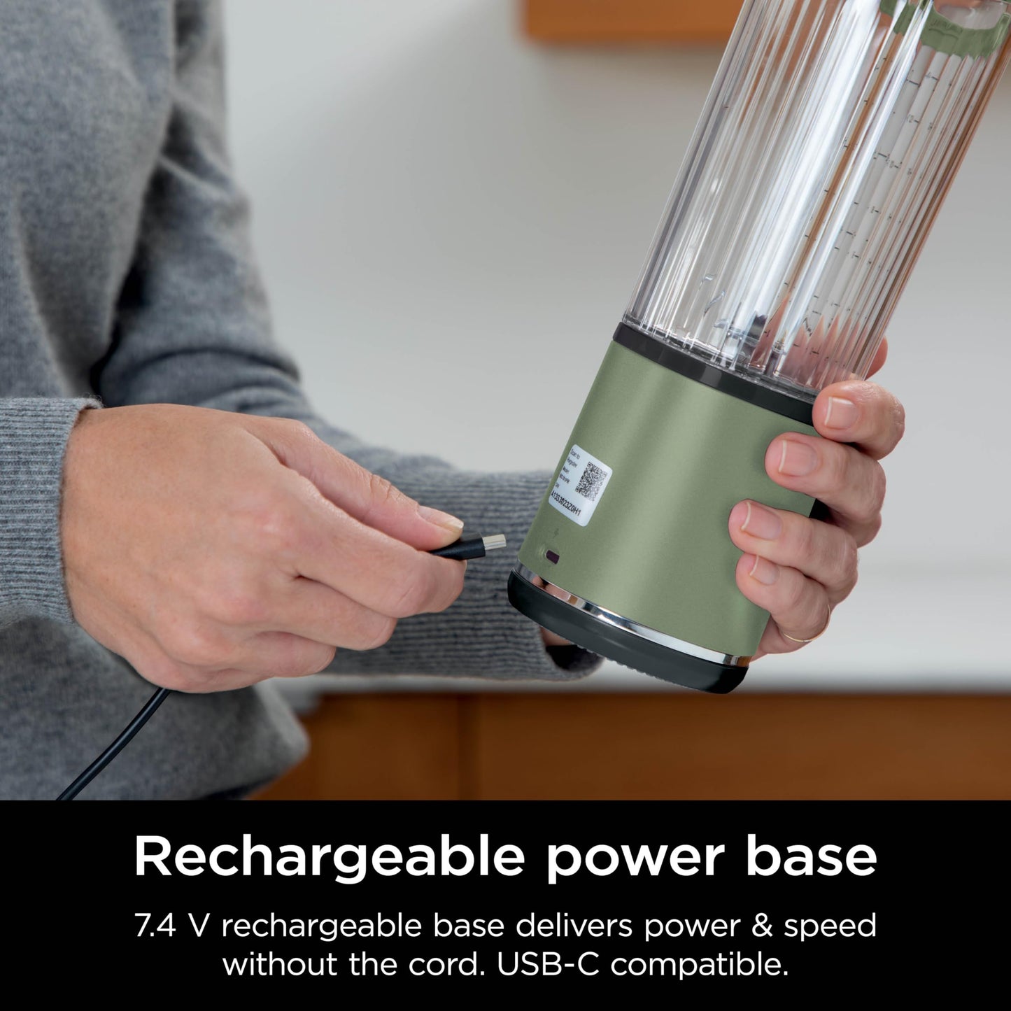 Ninja BC151BK Blast Portable Blender, Cordless, 18oz. Vessel, Personal Blender-for Shakes & Smoothies, BPA Free, Leakproof-Lid & Sip Spout, USB-C Rechargeable, Dishwasher Safe Parts, Black