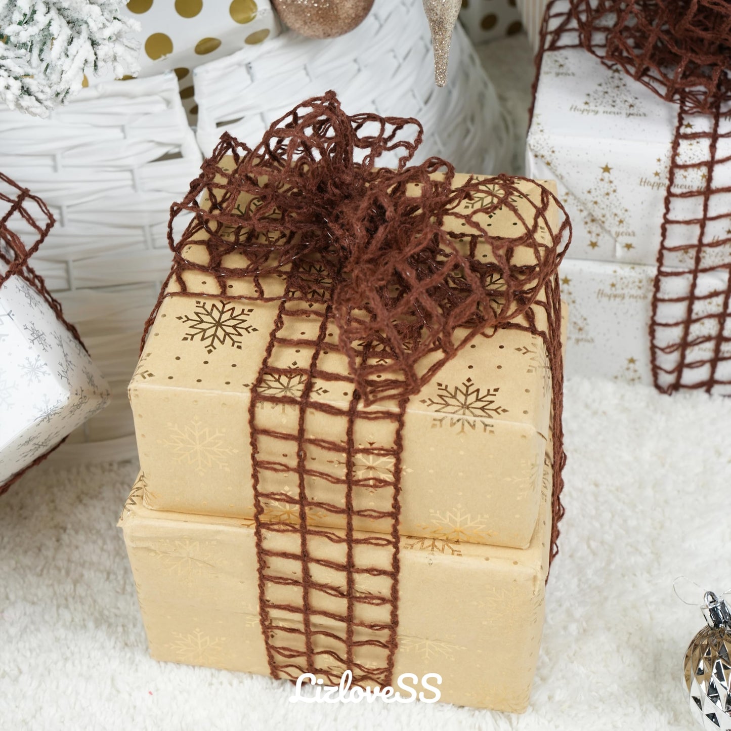 LIZLOVESS Brown Mesh Burlap Wired Ribbon 2.5" x 10 Yards Rustic Wrapping Ribbon Net Ribbon for Christmas Home Decor Wedding Gift Wrapping Tree Topper Bows Wreaths Craft Supplies Thanksgiving Autumn