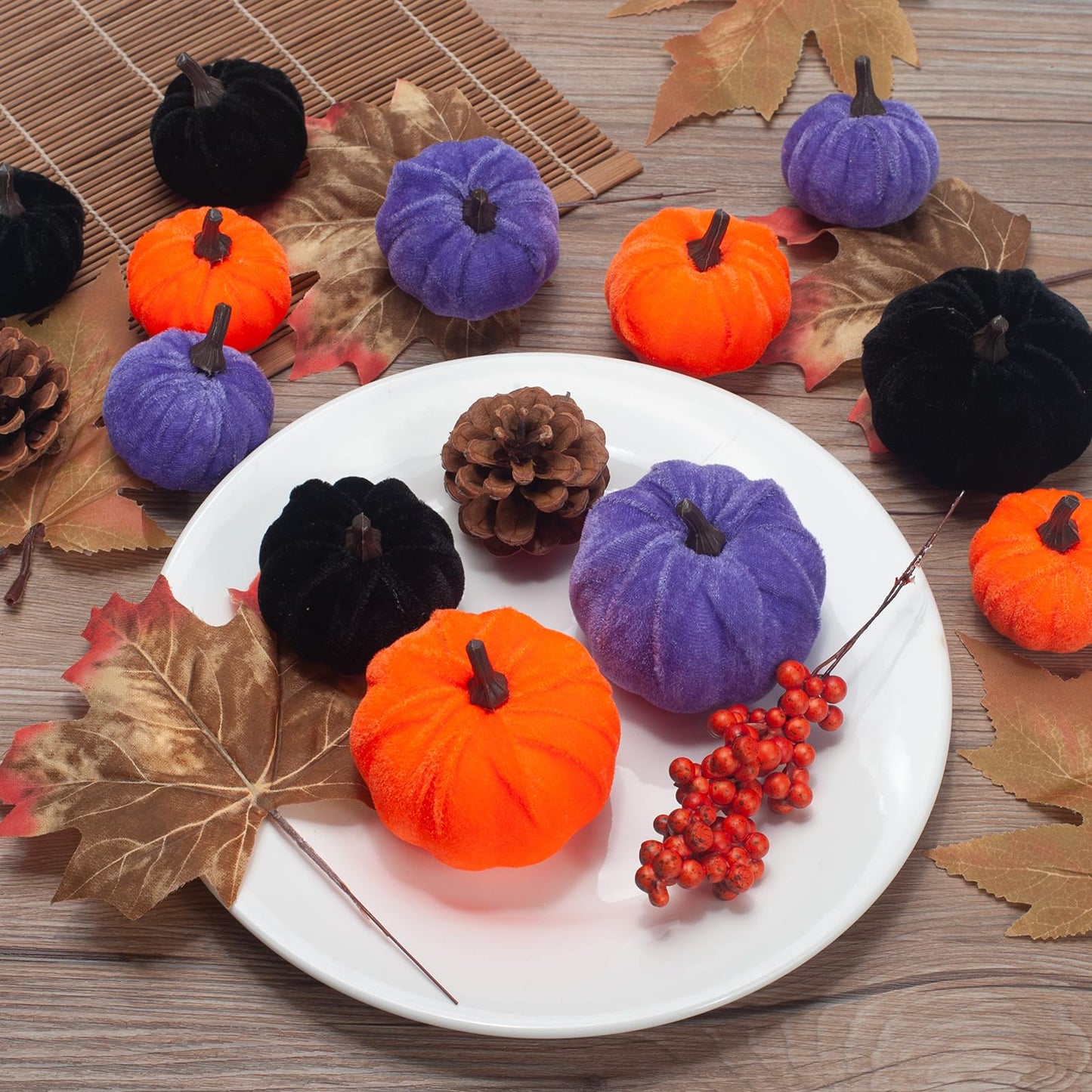 GHGMAO 21 PCS Pumpkins Decor Set, 3 Sizes Fake Velvet Pumpkin, Black Purple Orange Small Foam Pumpkin, Autumn Table Centerpiece for Thanksgiving Farmhouse Fall Harvest Halloween Party Decorations
