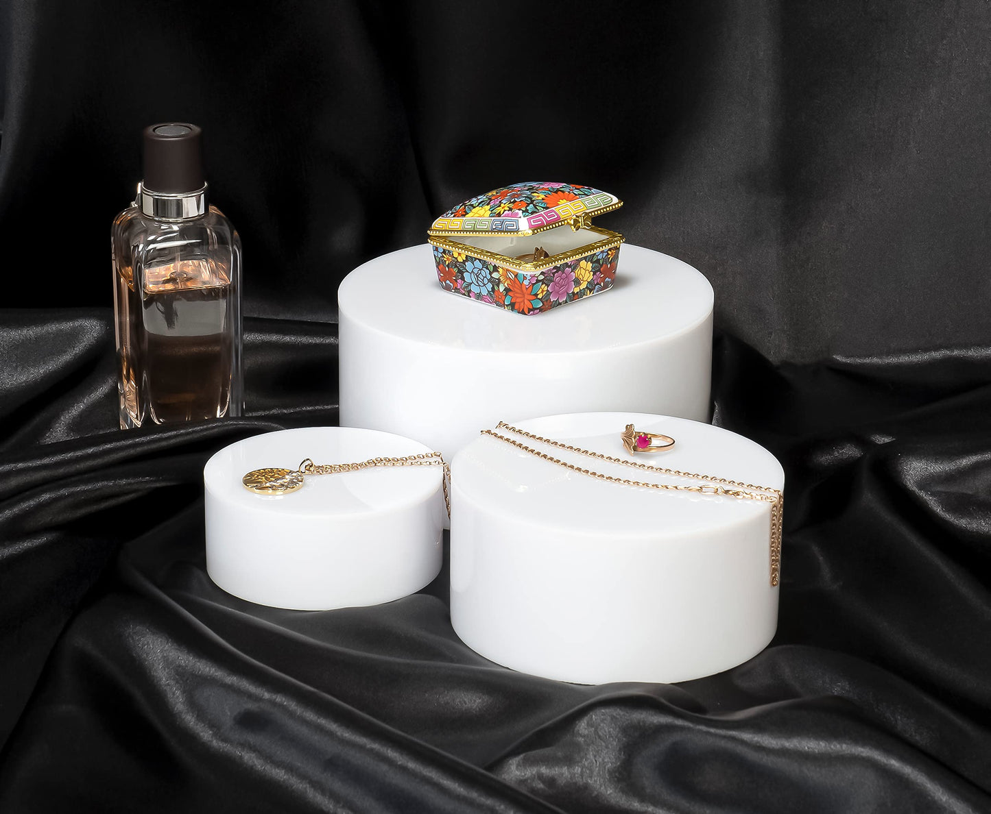 Red Co. Set of 3 Sizes (6", 5", 4") Acrylic Round Cylinder Display Nesting Riser Stands with Hollow Bottoms, Glossy White