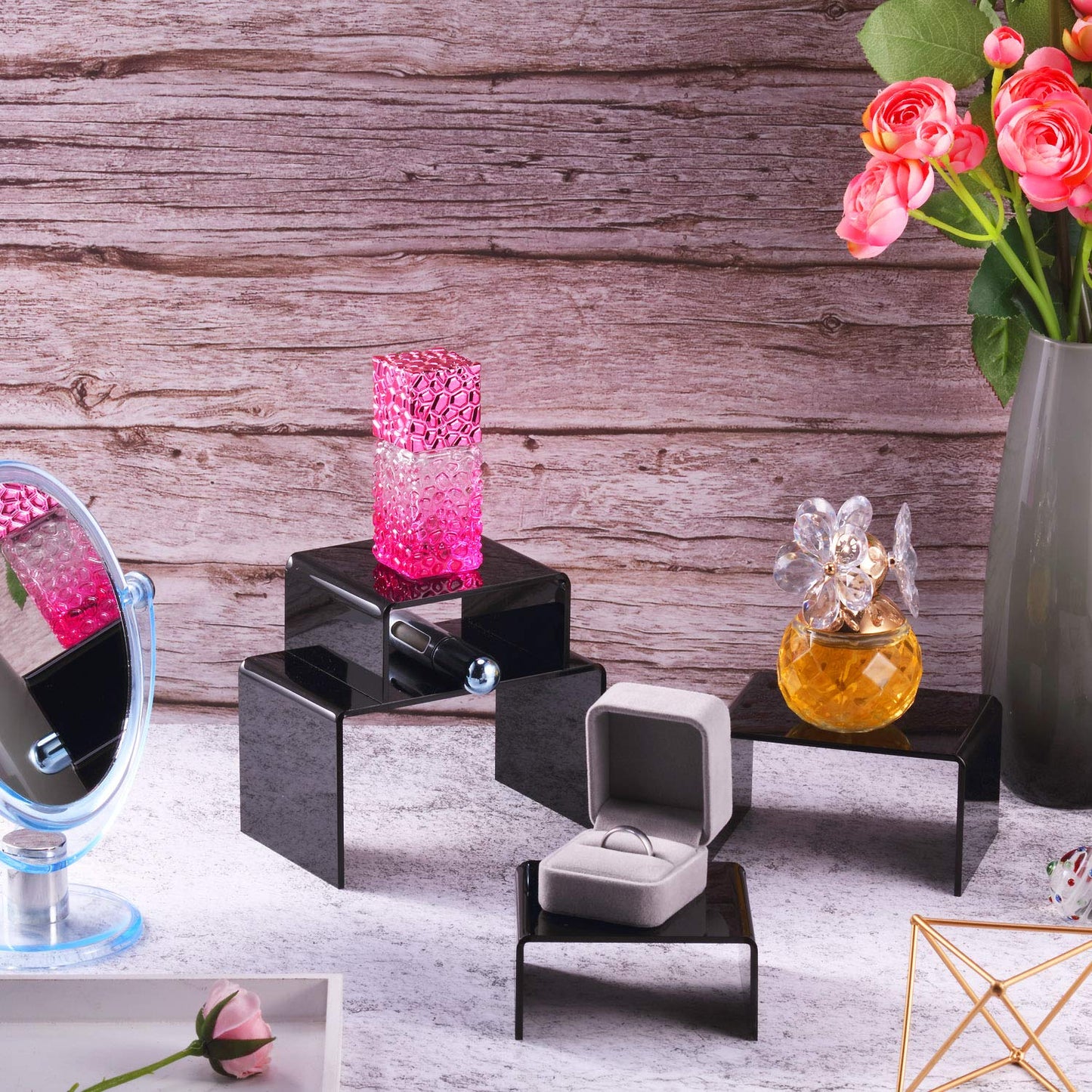 Chuangdi 2 Sets Acrylic Display Risers, Product Stand, Jewelry Display Riser Shelf Showcase Fixtures for Dessert Cupcake Candy Figure Treat Action Showcase(Black,Small Set)
