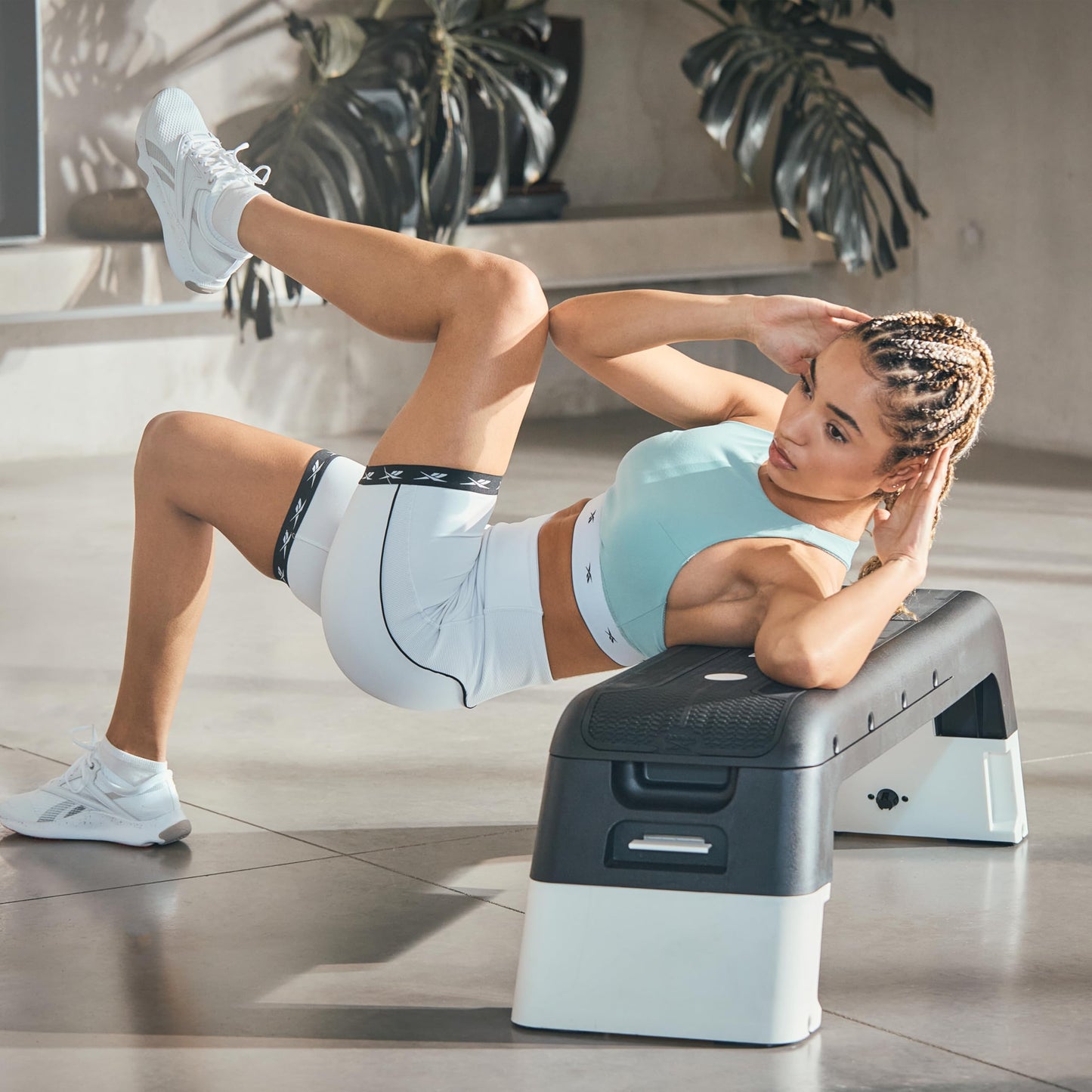 Reebok Deck Multipurpose Adjustable Bench Aerobic Strength Training Incline and Decline2