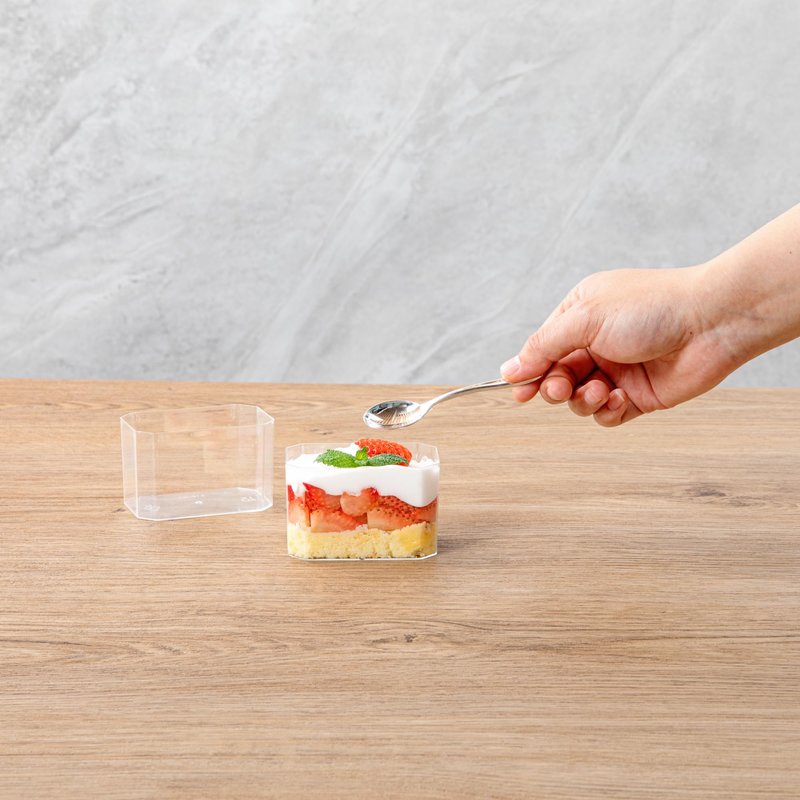 Restaurantware Mini Serve 3.4 Ounce Plastic Dessert Cups, 100 Disposable Round Serving Cups - Lids Sold Separately, Stackable, Clear Plastic Parfait Cup, Durable, For Ice Cream, Gelato, And Sorbet