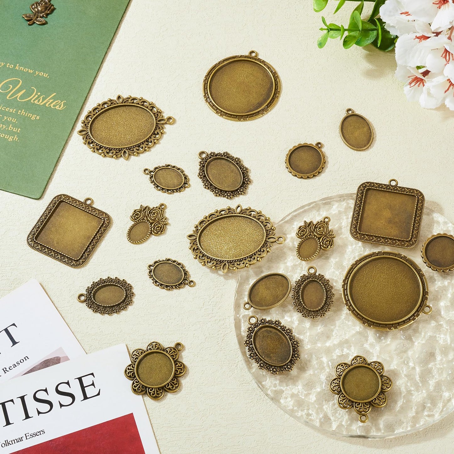 Bestewelry 20Pcs Bezel Pendant Trays 10 Styles Vintage Cabochon Bezel Settings Trays Charms Tibetan Style Oval Trays Pendant Blanks for DIY Crafts Photo Necklace Jewelry Making