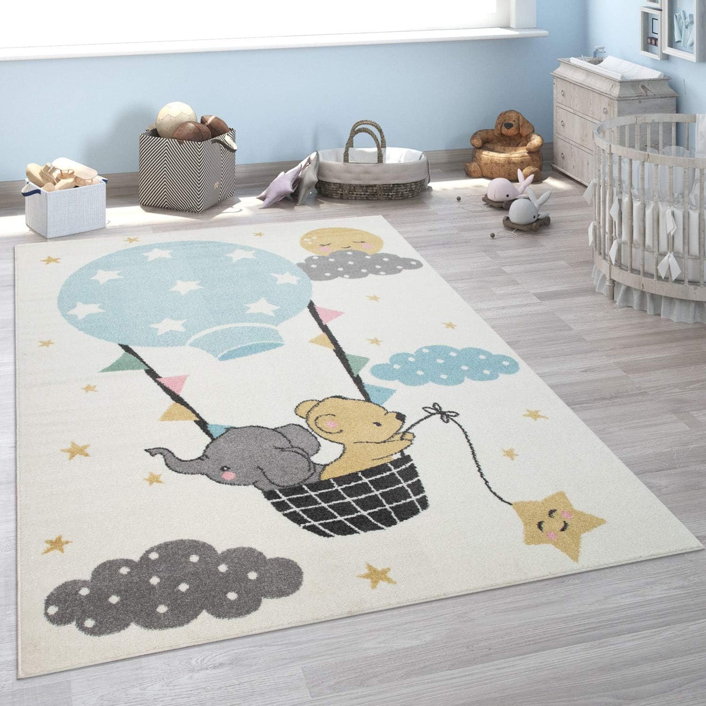 2'8" 4'11" Paco Home Kid's Rug for Children's Bedroom with an Elephant, Bear and Balloon Motive in Beige, Size: x