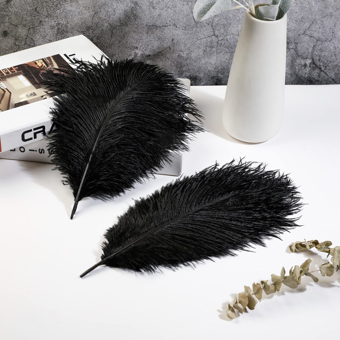 Soarer Black Large Ostrich Feathers - 15 pcs 12-14inch Craft Feathers for Gatsby Wedding Party Centerpieces,Flower Arrangement and Home Decoration.(Black)
