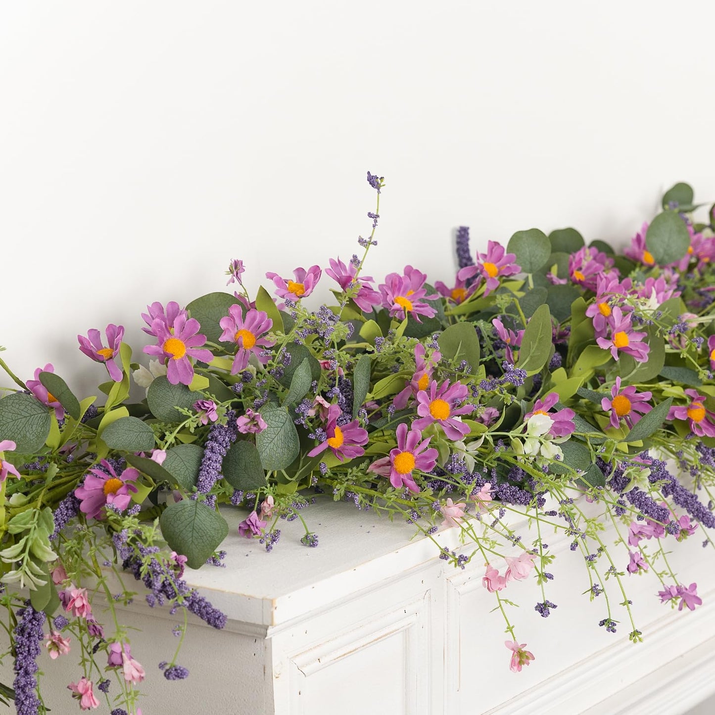 YUGALI Summer Garland, 6ft Eucalyptus Lavender Daisy Wildflower Vine