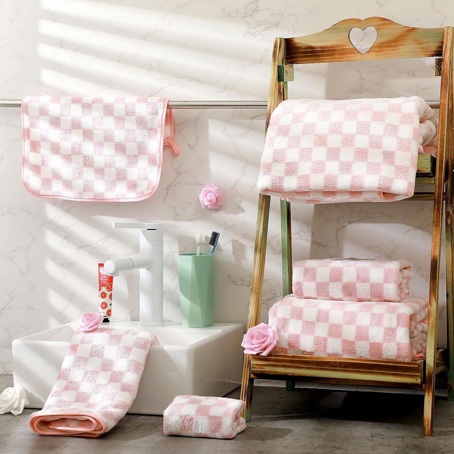 6 Set Kinlop Pcs Checkered Bath Towels Coral Washcloth Soft Fleece Quick Dry Patterned Hand Towel for Bathroom Back