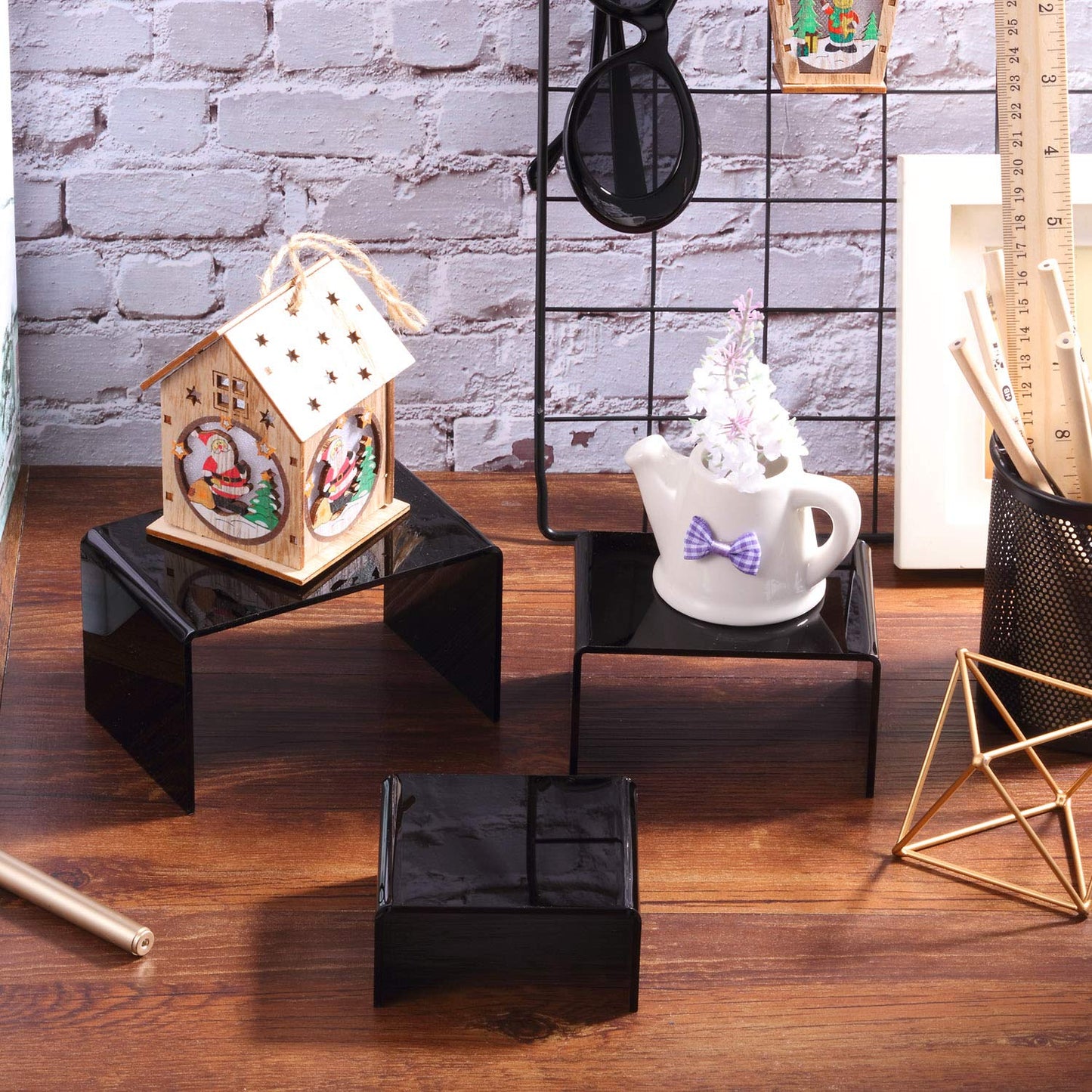 Chuangdi 2 Sets Acrylic Display Risers, Product Stand, Jewelry Display Riser Shelf Showcase Fixtures for Dessert Cupcake Candy Figure Treat Action Showcase(Black,Small Set)