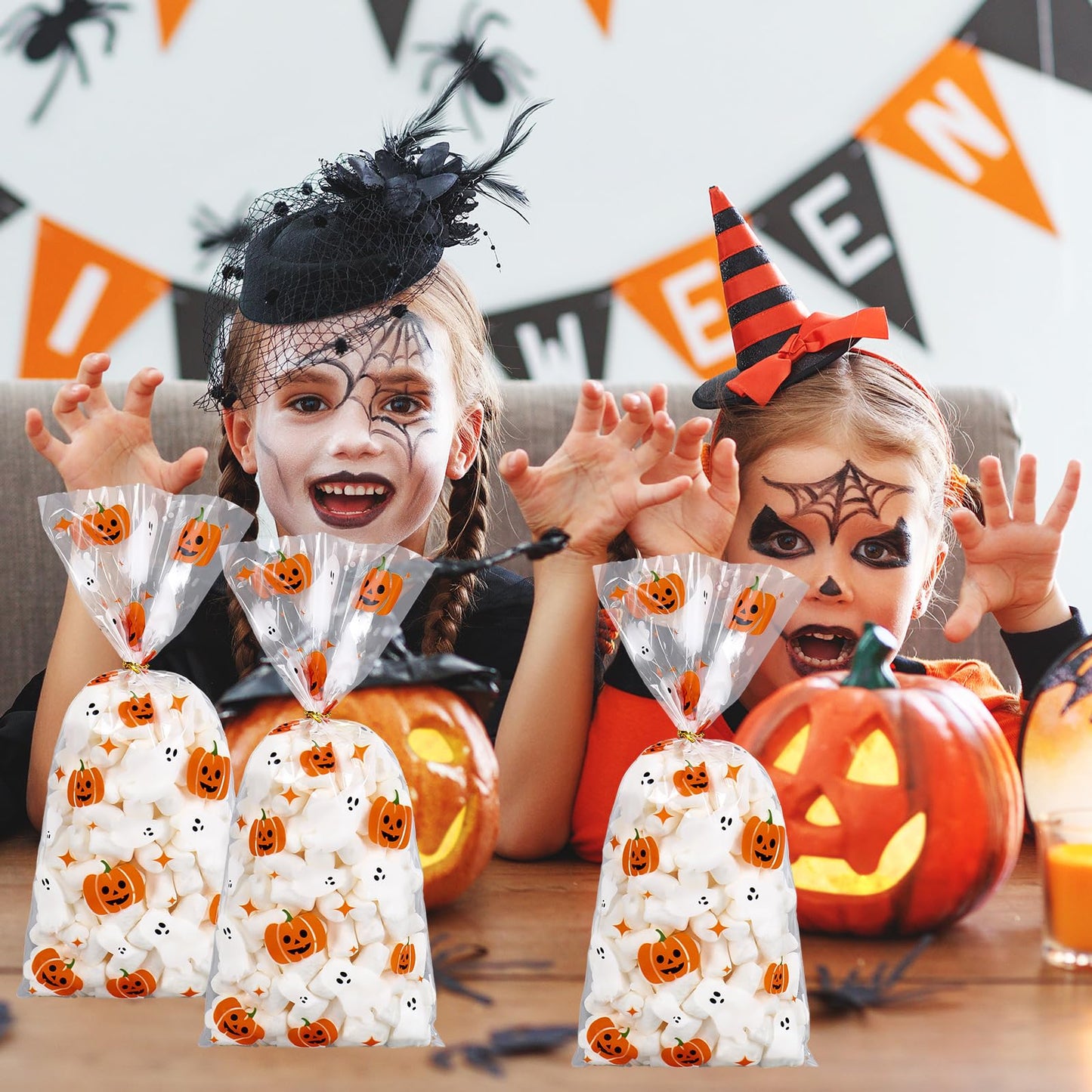 JarThenaAMCS 100Pcs Halloween Cellophane Bags with Twist Ties Ghost Pumpkin Treat Bag Clear Plastic Candy Goodie Bags for Birthday Party Favors Supplies