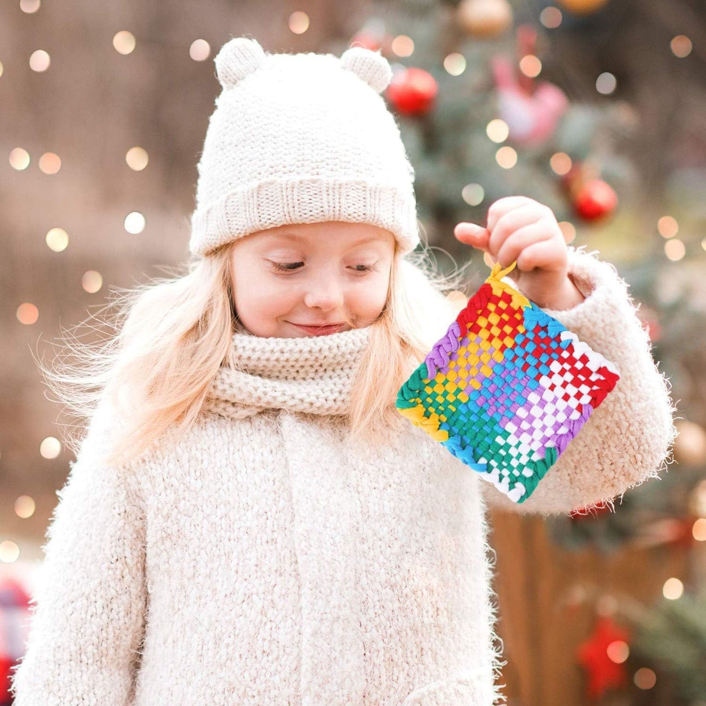 REENLIV Upgraded Weaving Loom Kit Toys for Kids & Adults, DIY Arts & Crafts, Easy Potholder Loom Knitting Activity for Beginners, Ideal Gifts for Girls Ages 5 6 7 8-12 13 Years Old, 252 Craft Loops
