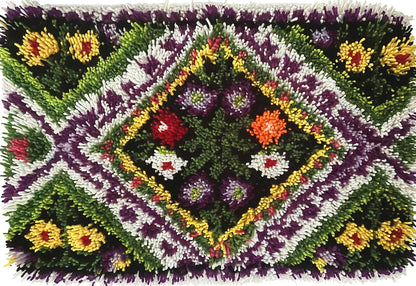 KitsMaster Vintage Garden Latch Hook Rug Kit, Floral DIY Rug Making Kit, Complete Craft Kit with Printed Canvas & Instructions, 23.6''x15.8'' (Floral Diamond)