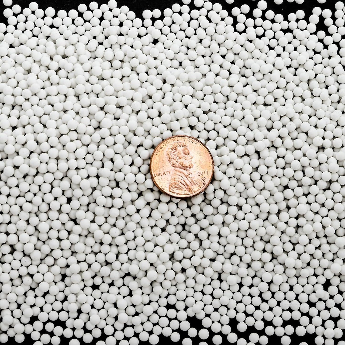 Hiceeden 8 Pounds 1/8" Round Rock Tumbling Filler Media, 3 mm Reusable Ceramic Beads Pellets, Rock Tumbling Ball Sphere Grit for Tumbler, Stone Polisher