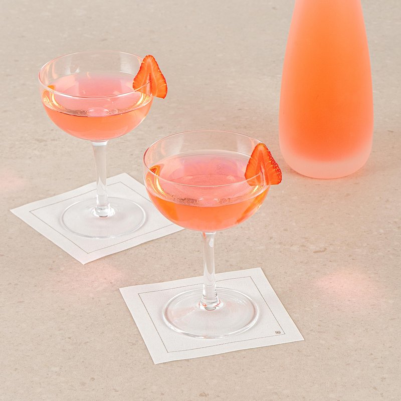 Restaurantware-Vetri 8 Ounce Coupe Glasses, 24 Dishwashable Martini Glasses - No Lead, Long Stemmed, Clear Glass Cocktail Drinkware, For Hosting Parties, Serve Margarita, Cosmopolitan, And More