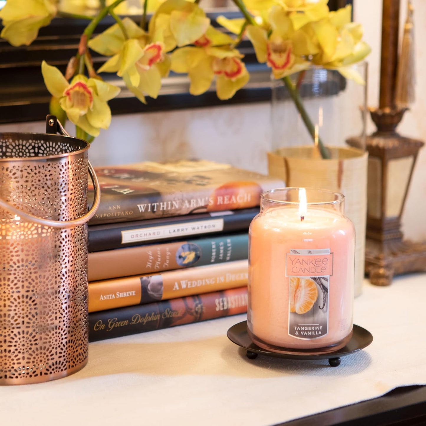 Yankee Candle Tangerine & Vanilla Scented Classic 22oz Large Jar Candle, Over 110 Hours Burn Time