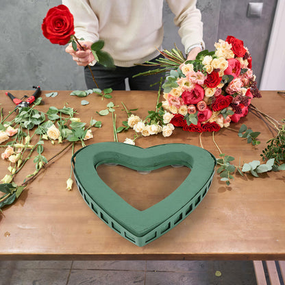 TEHAUX Heart-Shaped Floral Holder with Suction Cup 15.74X15.35X1.77In Flower Rack for Wedding Car Decoration Floral Arrangement Accessory for Special Events