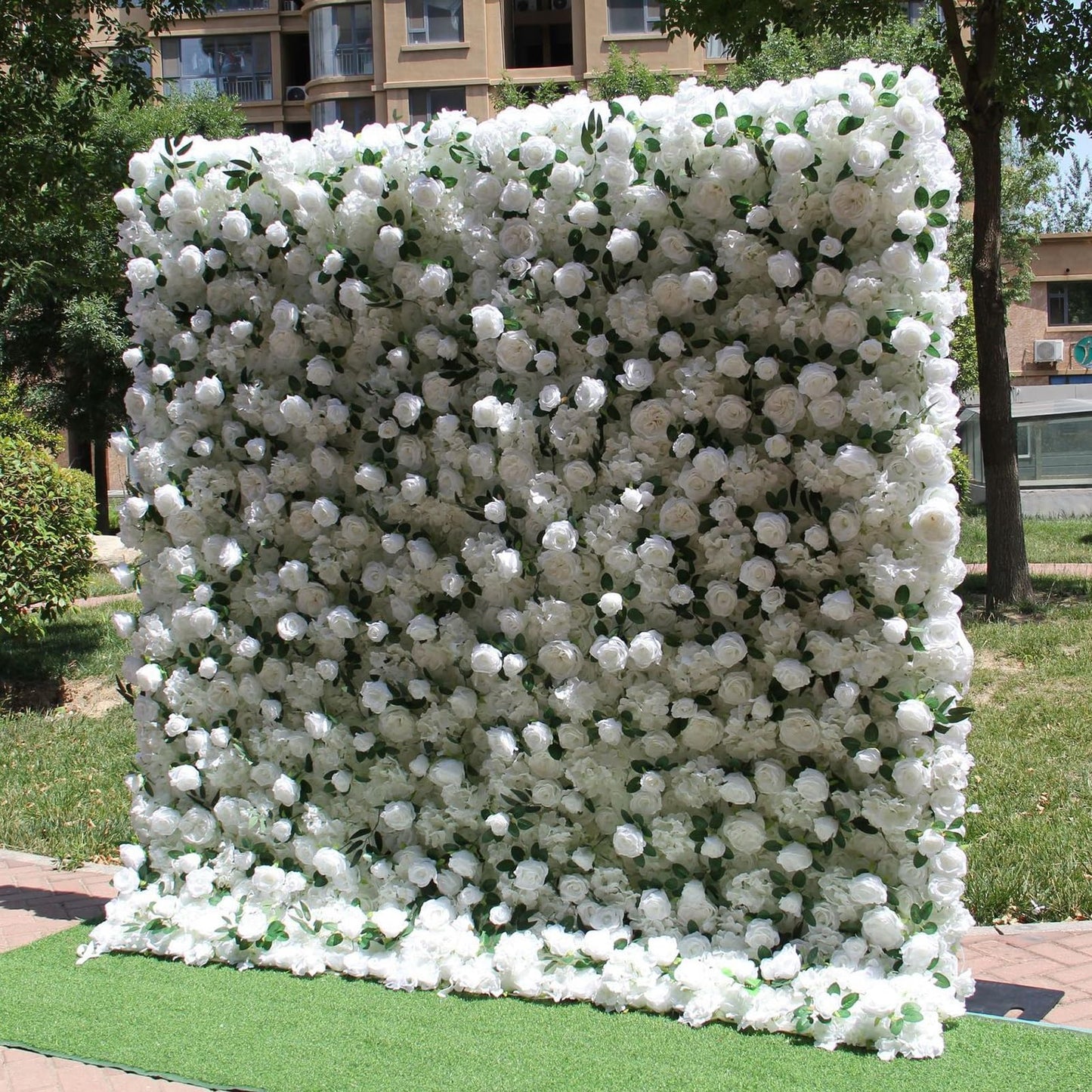 ERoomQ Simulated Cloth Background Flower Wall, Simulated White Roses Green Plants, Artificial Flower Wall Backdrop,Silky 3D Roses Decoration Indoor Outdoor for Wedding Party Bri,2x2m/6.5x6.5FT