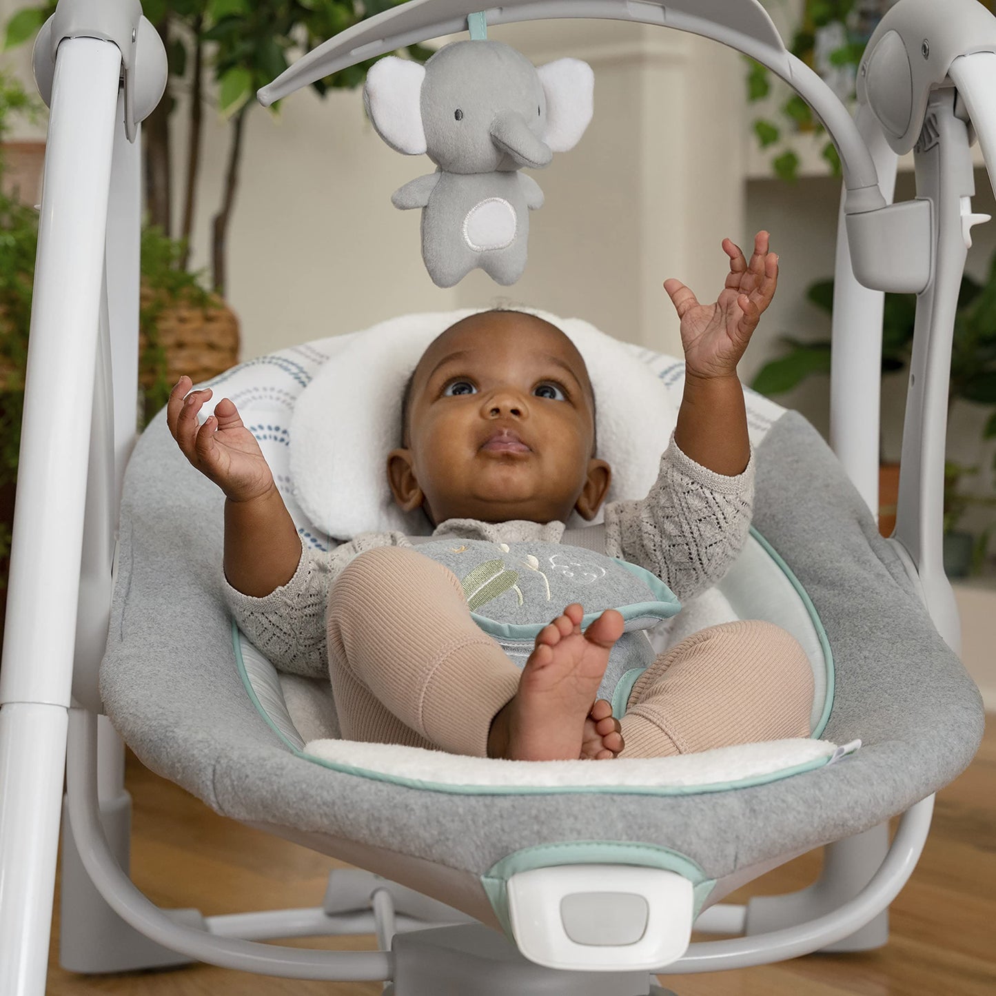 Ingenuity ConvertMe 2-in-1 Compact Portable Automatic Baby Swing & Infant Seat, Battery-Saving Vibrations, Nature Sounds, 0-9 Months 6-20 lbs (Swell)
