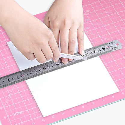 TCAIRG Self Healing Cutting Mat 18 inchx12 inch Non-Slip PVC Double Sided 5-Ply A3 Art Craft Rotating Mat,Sewing Crafts Hobby Fabric Precision Scrapbooking Project(Pink/Purple)