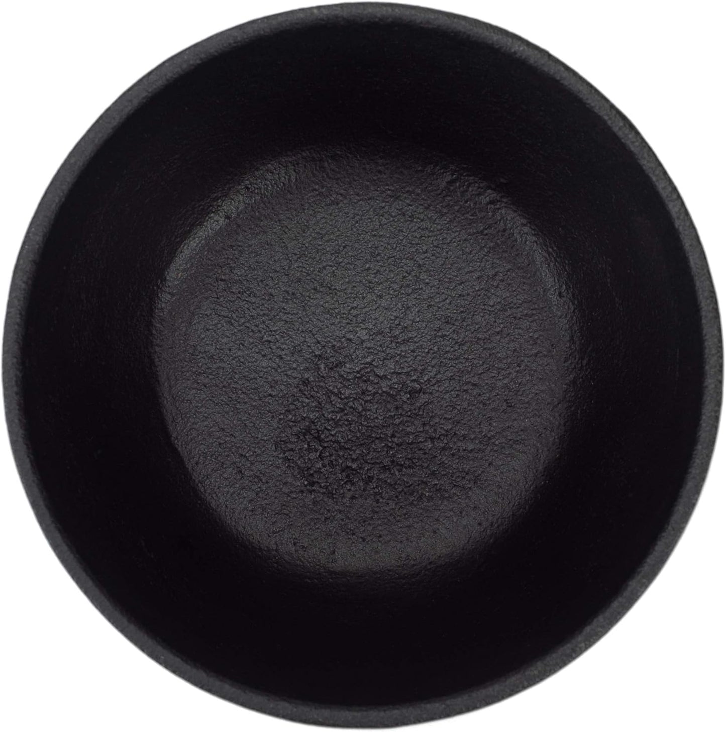 47th & Main Medium Durable Black Cast Iron Bowl, Round, 32 fluid ounces