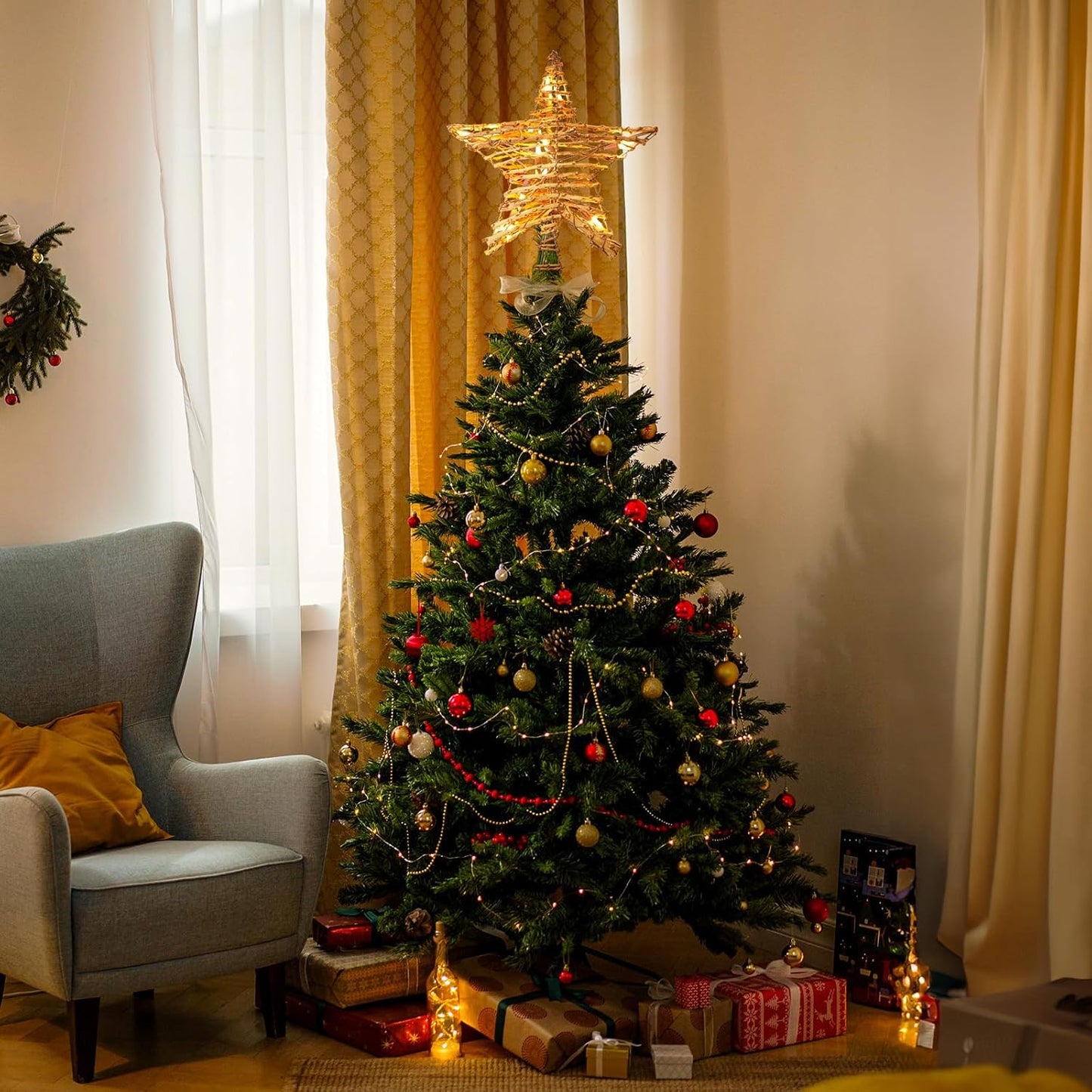 Rattan 3D Star Tree Topper, 12" Rustic Rattan Star with Built-in 10-Bulb String Lights for Christmas Decoration