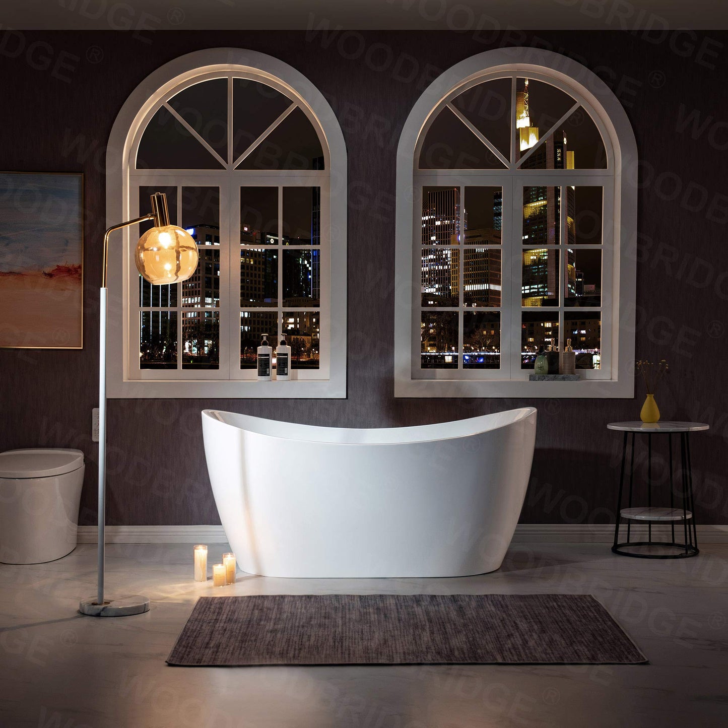 WOODBRIDGE 59" Acrylic Freestanding Bathtub Contemporary Soaking White Tub with Matte Black Overflow and Drain，BTA1516 -MB-Drain &O+ Pillow